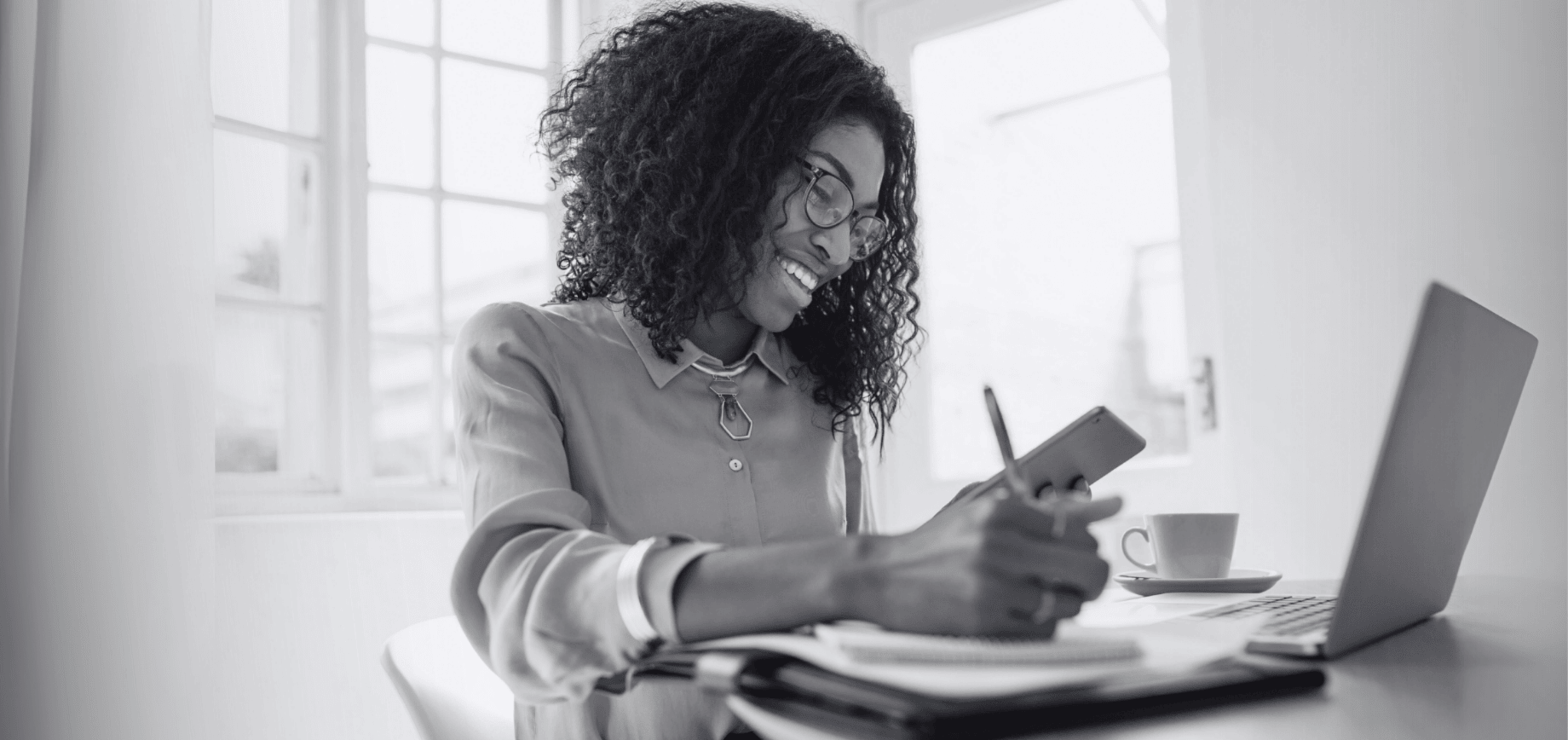 Woman securing a personal loan to pay for her side hustle and freelance business.